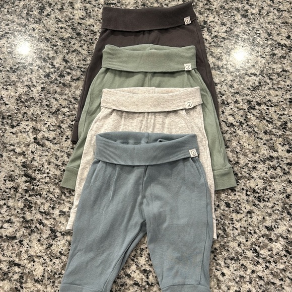 Organic Cotton - Little Planet Carters Bundle - Picture 4 of 5